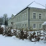 Zamek Aparthotel