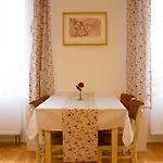 Aparthotel Zamek Dobrohor