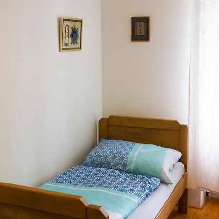 Ξενοδοχείο με διαμερίσματα Zamek 4*