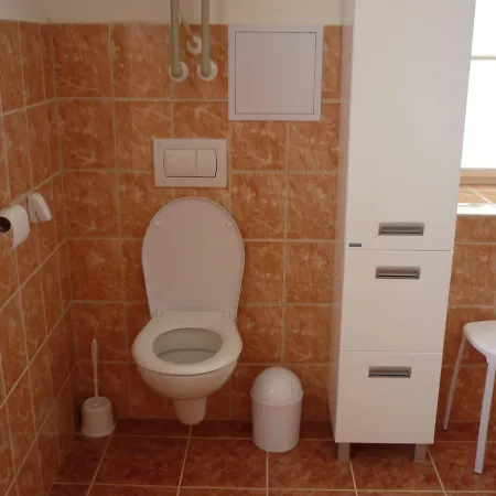 Ξενοδοχείο με διαμερίσματα Zamek 4*